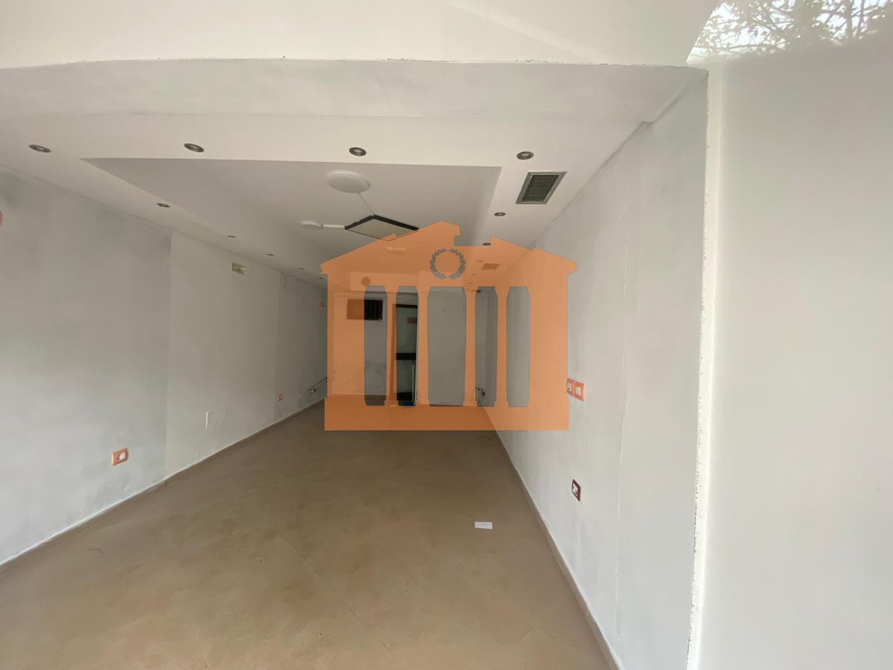 BUSINESS AREA AT THE TRAIN STATION, DURRES!