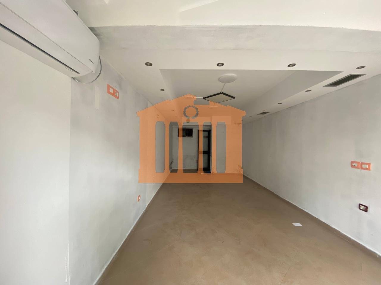 BUSINESS AREA AT THE TRAIN STATION, DURRES!