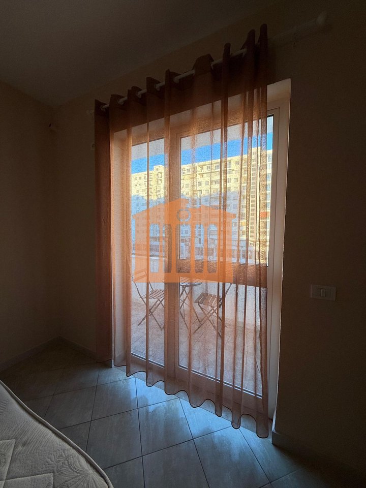 APARTMENT 3+1+2 + GARAGE NEAR FORMER UNIVERSITY DURRES, FOR RENT!