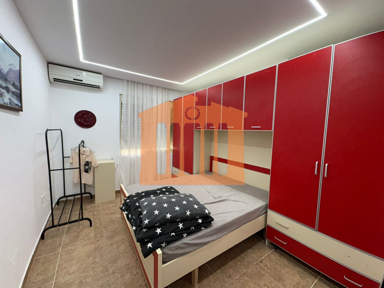 APARTAMENT 1+1 NE SHKEMB TE KAVAJES, PER QIRA!