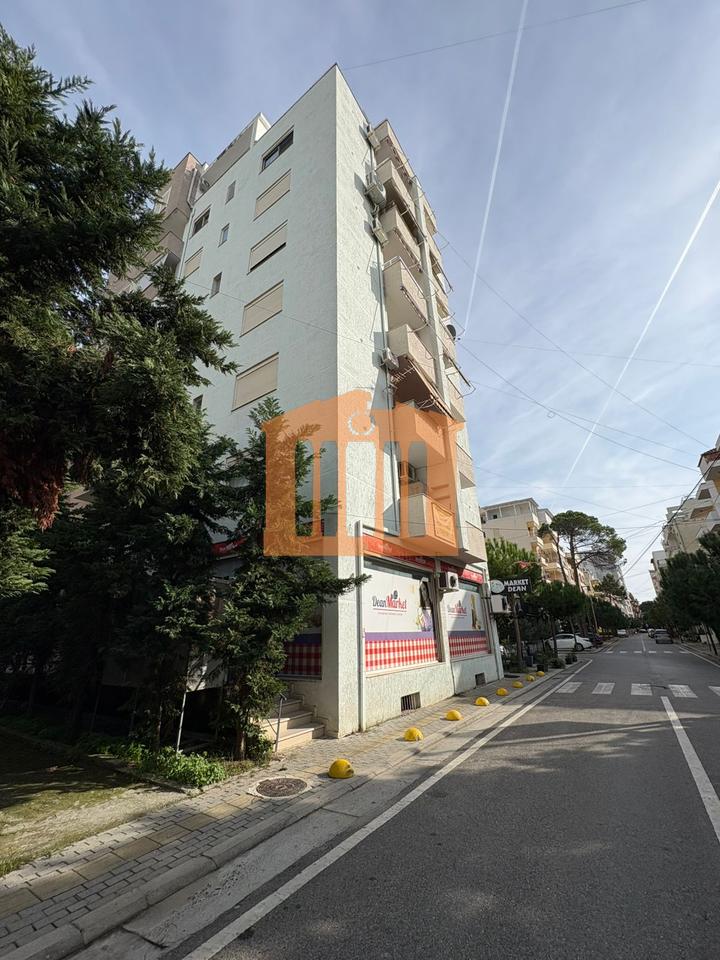 APARTAMENT 1+1 NE SHKEMB TE KAVAJES, PER QIRA!