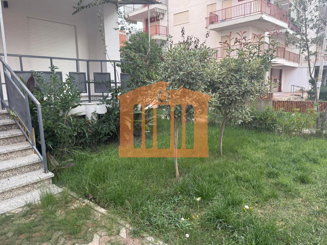 2 APARTMENTS 1+1 IN MAL TE ROBIT, FOR SALE!