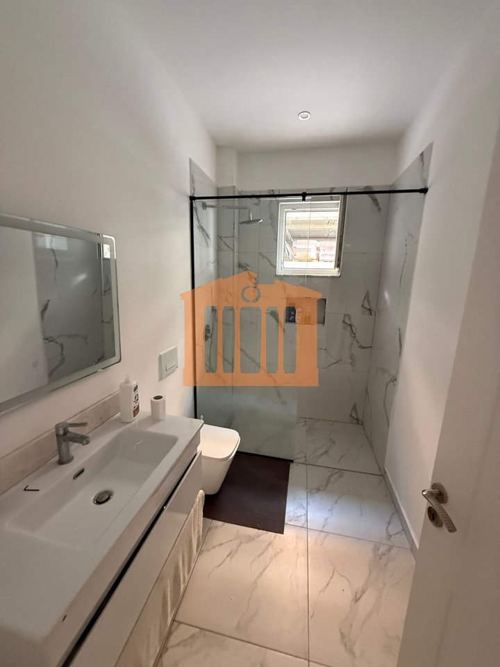 2 APARTMENTS 1+1 IN MAL TE ROBIT, FOR SALE!