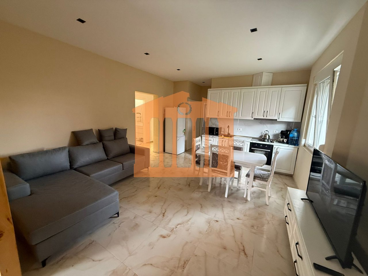 2 APARTMENTS 1+1 IN MAL TE ROBIT, FOR SALE!