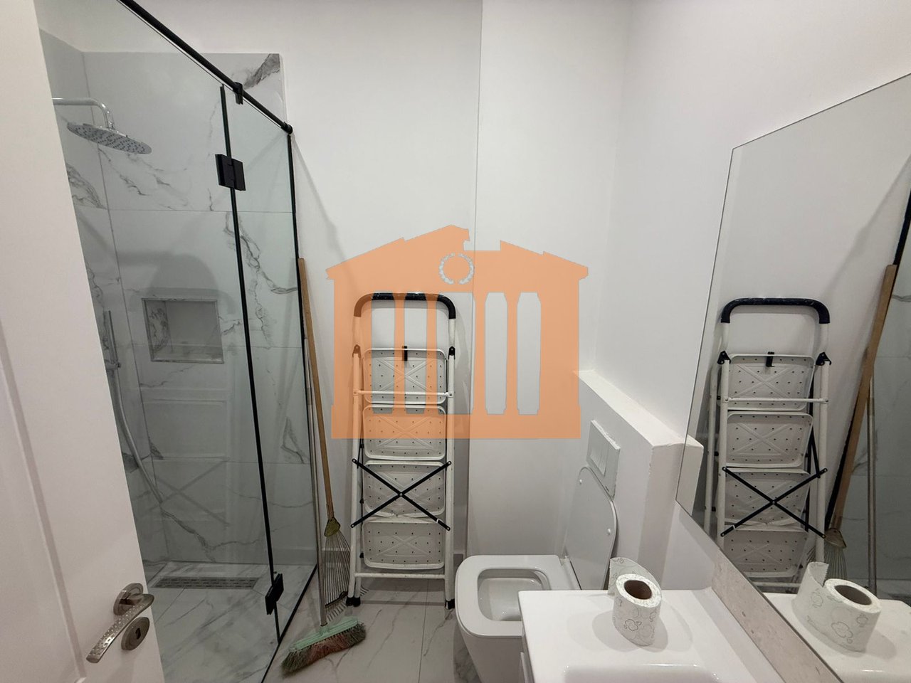 2 APARTMENTS 1+1 IN MAL TE ROBIT, FOR SALE!