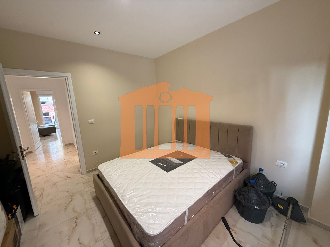 2 APARTMENTS 1+1 IN MAL TE ROBIT, FOR SALE!