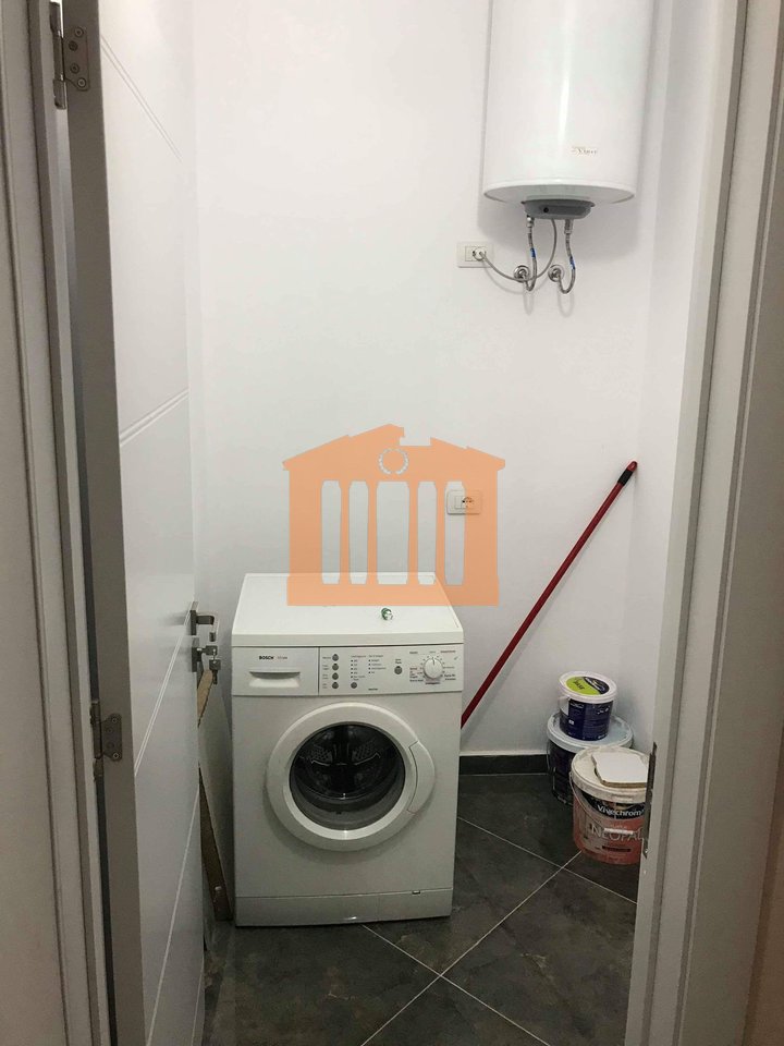 2+1 APARTMENT IN THE CENTER OF DURRES, FOR SALE!