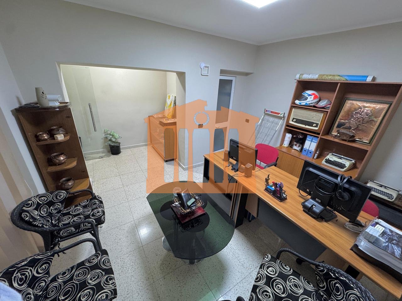 LOCALE COMMERCIALE NEL CENTRO DI DURAZZO, IN VENDITA!