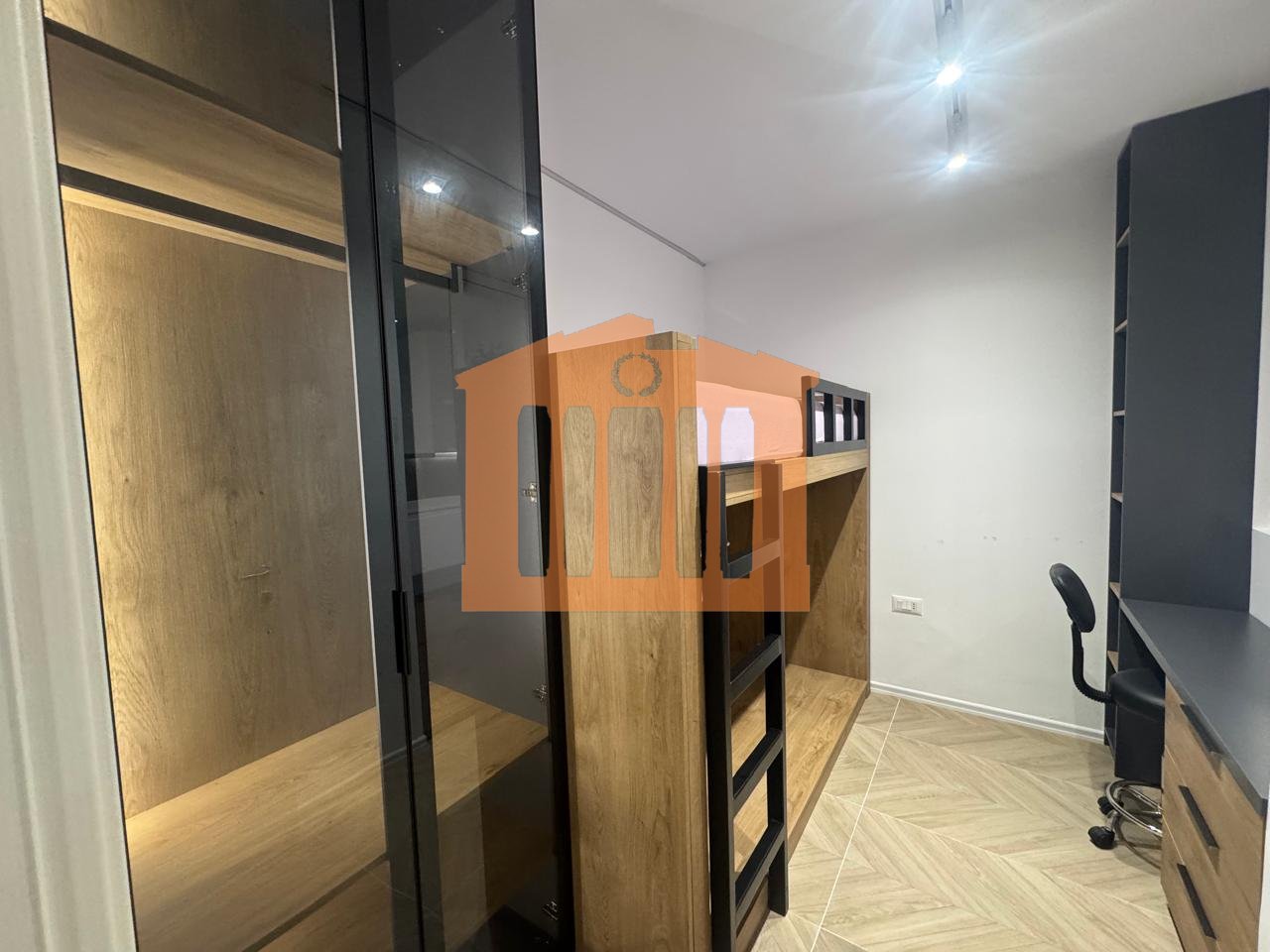 2+1 APARTMENT SINGLE COURT IN DURRES FOR RENT!