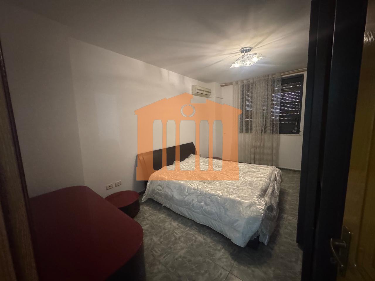 APARTAMENT 2+1 NE PLAZH, PER QIRA !