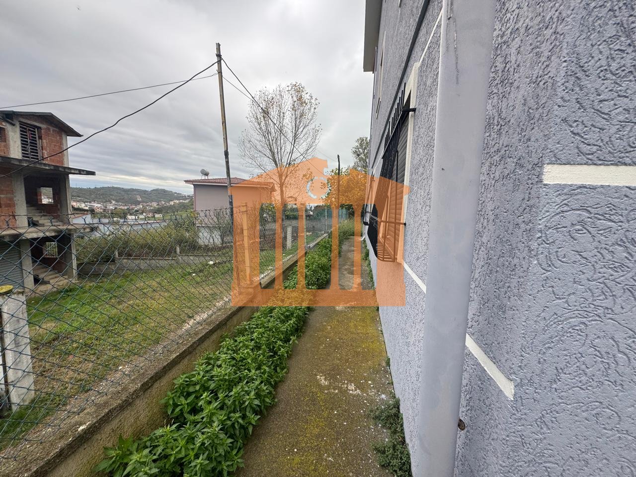 VILE 3 KATESHE+GARAZH TEK VILA PASCUCCI, PER SHITJE !