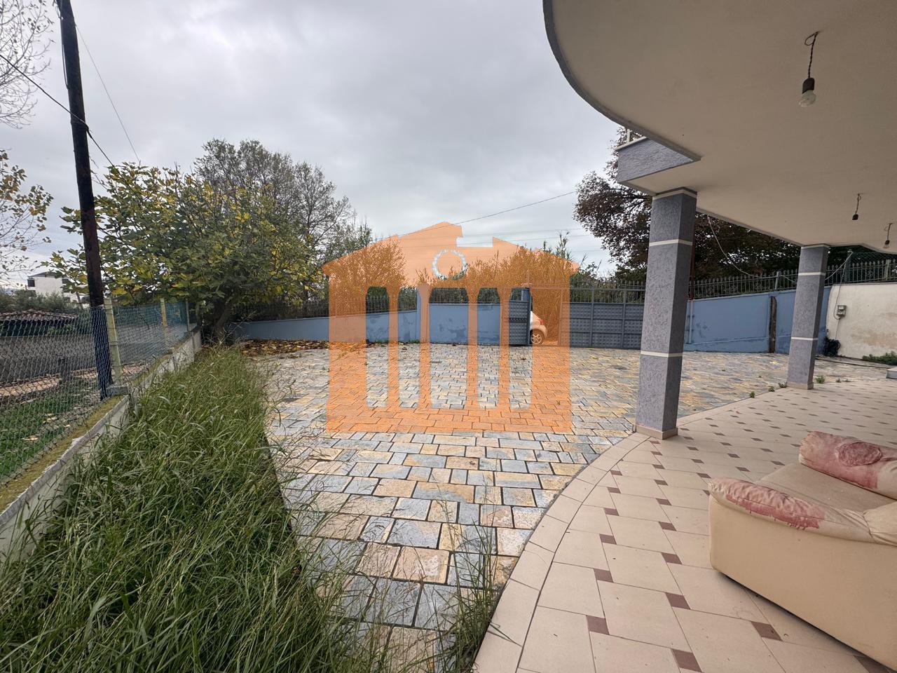 VILE 3 KATESHE+GARAZH TEK VILA PASCUCCI, PER SHITJE !