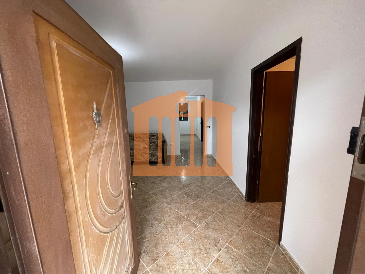 VILE 3 KATESHE+GARAZH TEK VILA PASCUCCI, PER SHITJE !