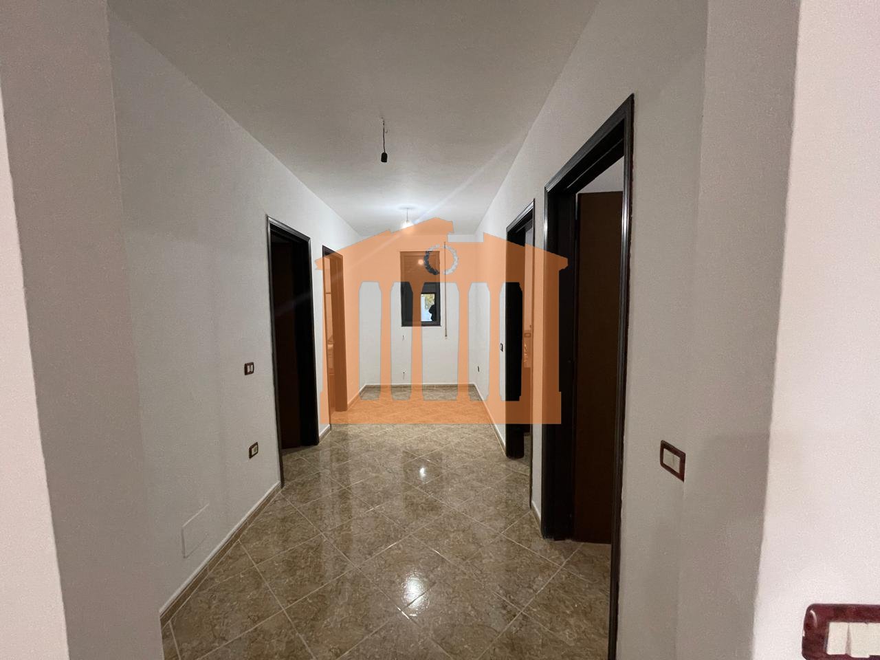 VILE 3 KATESHE+GARAZH TEK VILA PASCUCCI, PER SHITJE !