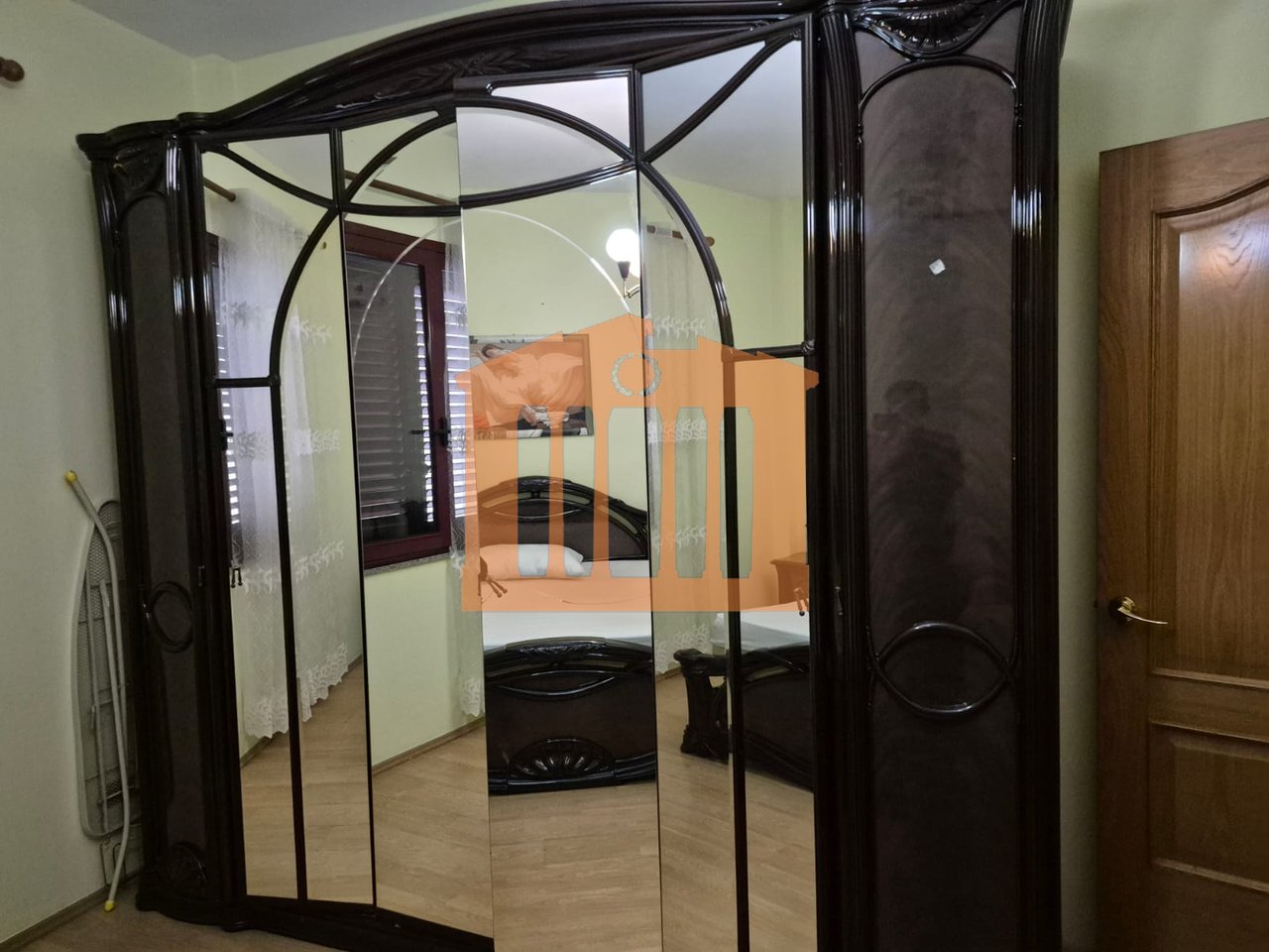 APARTAMENT 2+1 TE ISH-URT, PER QIRA!