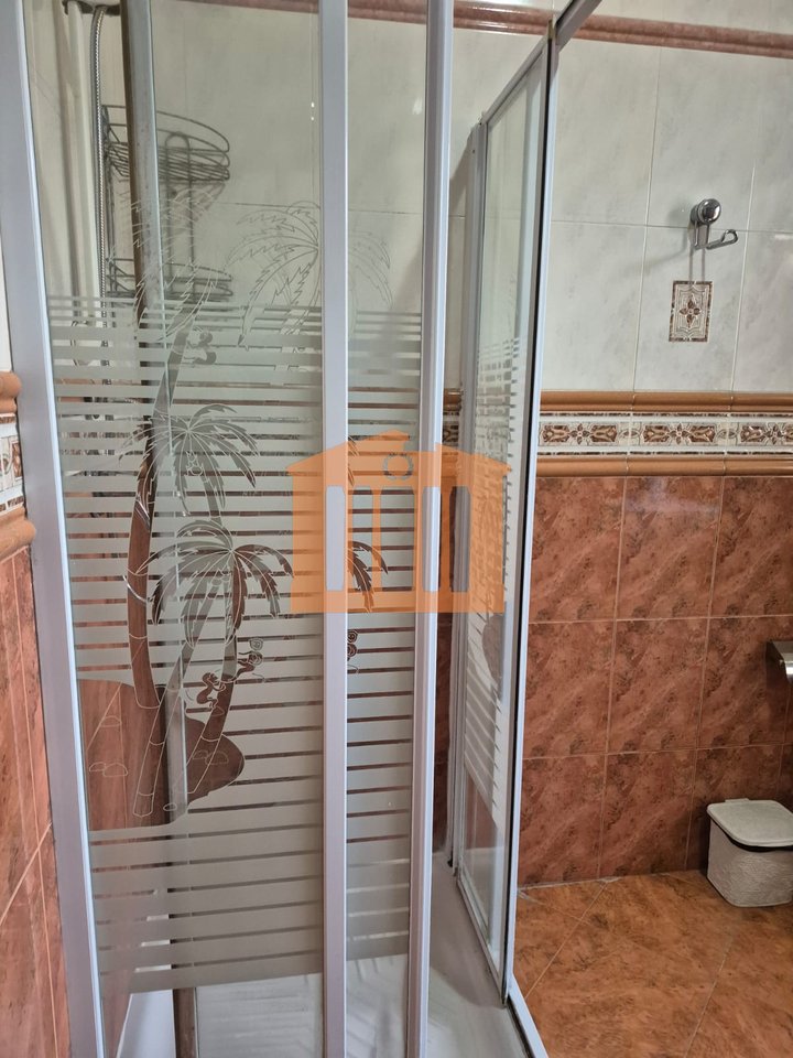 APARTAMENT 2+1 TE ISH-URT, PER QIRA!