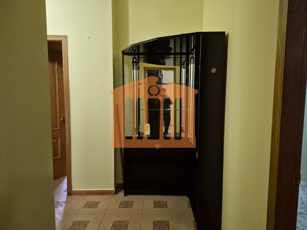 APARTAMENT 2+1 TE ISH-URT, PER QIRA!