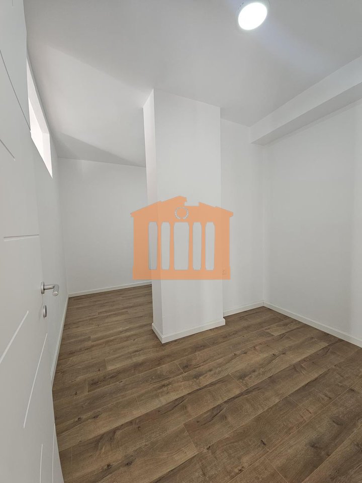 APARTAMENT 2+1 TE SPITALI DURRES PER SHITJE!