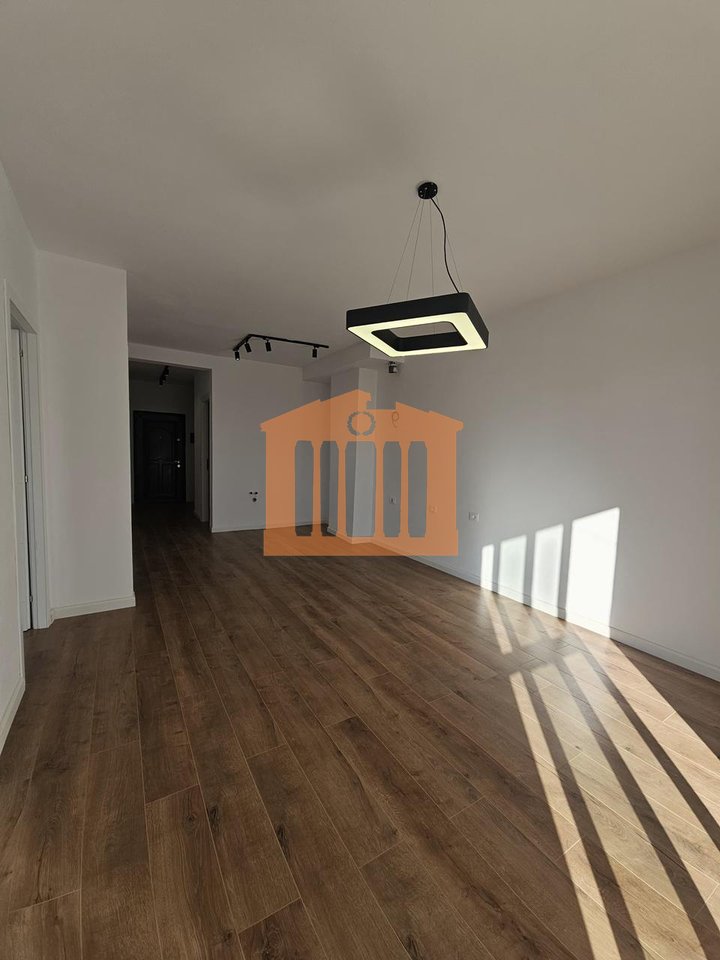 APARTAMENT 2+1 TE SPITALI DURRES PER SHITJE!