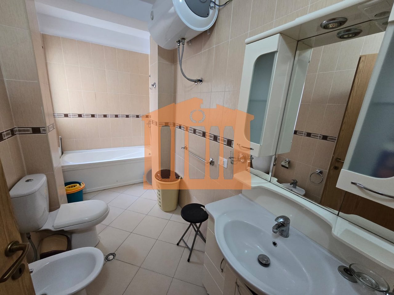 APARTAMENT 2+1+2 NE VOLLGA PER QIRA !