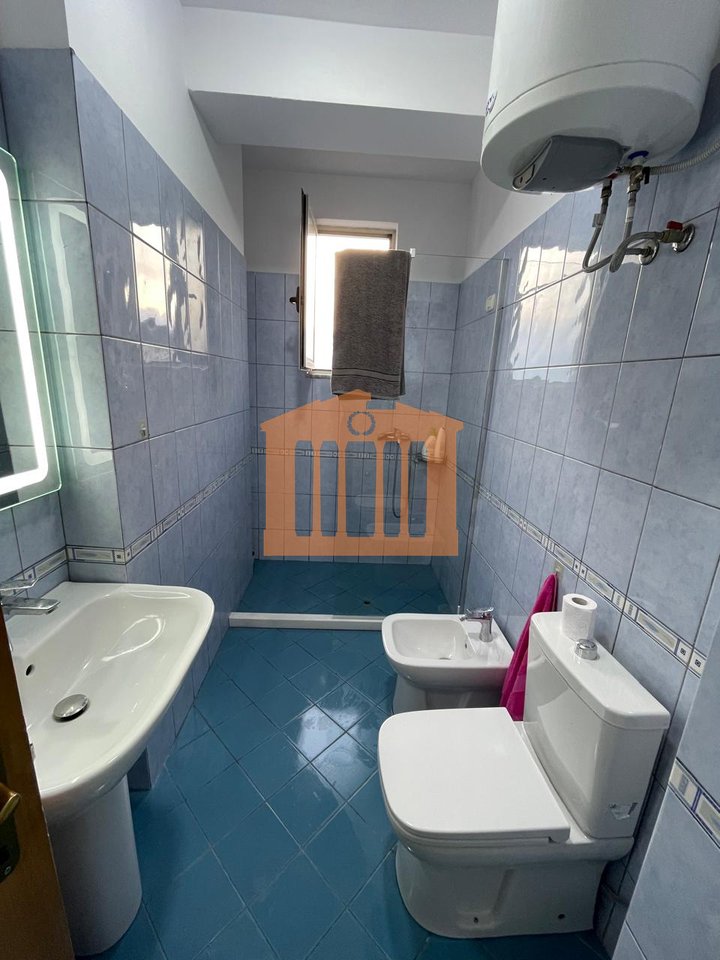 APARTAMENT 2+1+2 NE VOLLGA DURRES, PER QIRA !