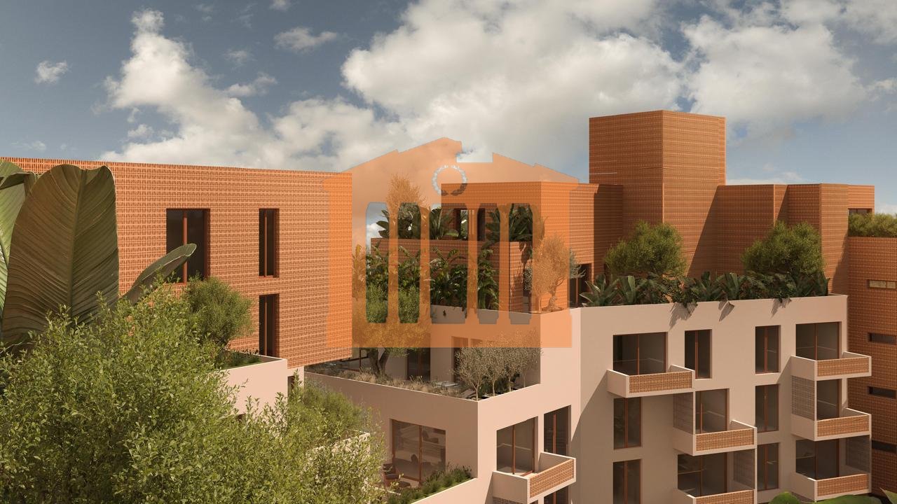 PAPAFINGO TEK "REZIDENCA HERA " NE GOLEM PER SHITJE !