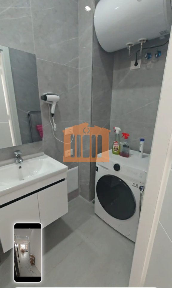 APPARTAMENTO 1+1 VICINO AL MUNICIPIO, DURAZZO IN VENDITA!