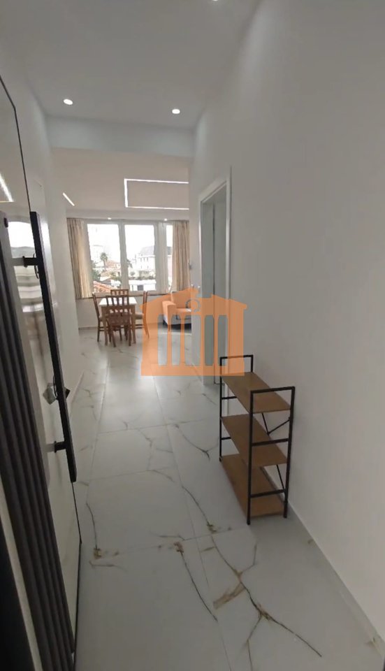 APPARTAMENTO 1+1 VICINO AL MUNICIPIO, DURAZZO IN VENDITA!