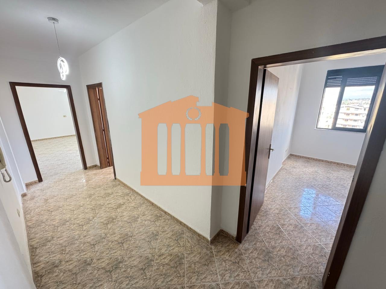 APARTAMENT 2+1 NE PLAZH HEKURUDHA , PER SHITJE !