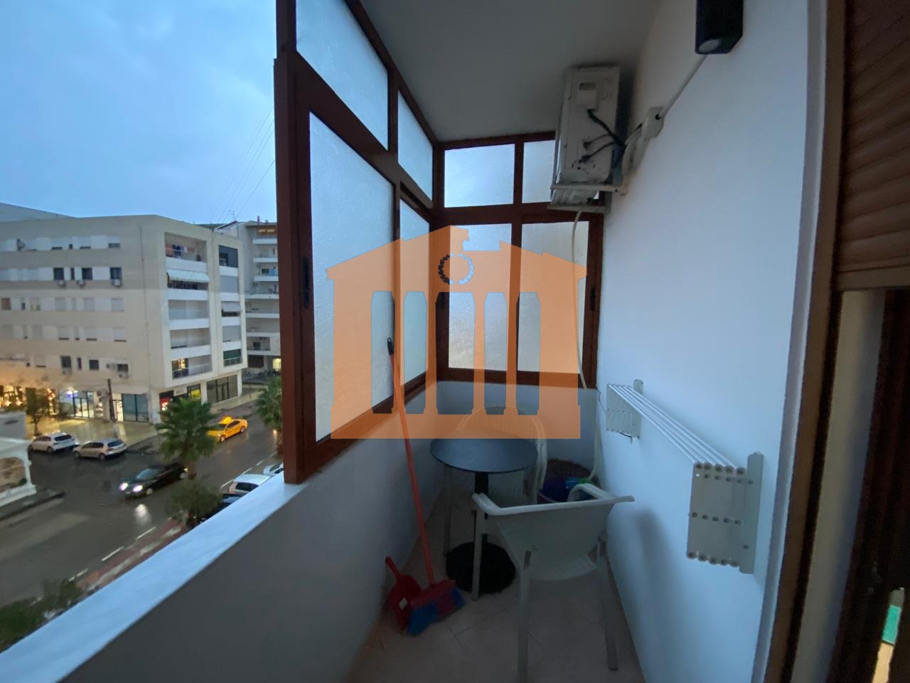 APARTAMENT 1+1 NE PLAZH DURRES, PER QIRA!