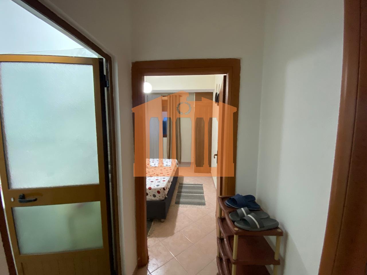 APARTAMENT 1+1 NE PLAZH DURRES, PER QIRA!