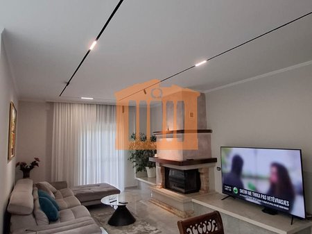 SUPER APARTAMENT TEK "VILA PASCUCCI", PER QIRA!