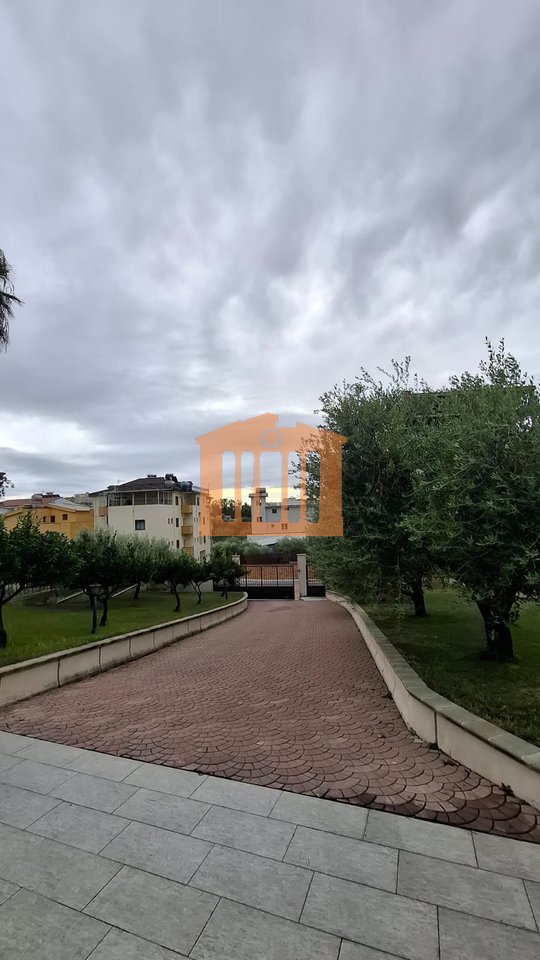 SUPER APARTAMENT TEK "VILA PASCUCCI", PER QIRA!