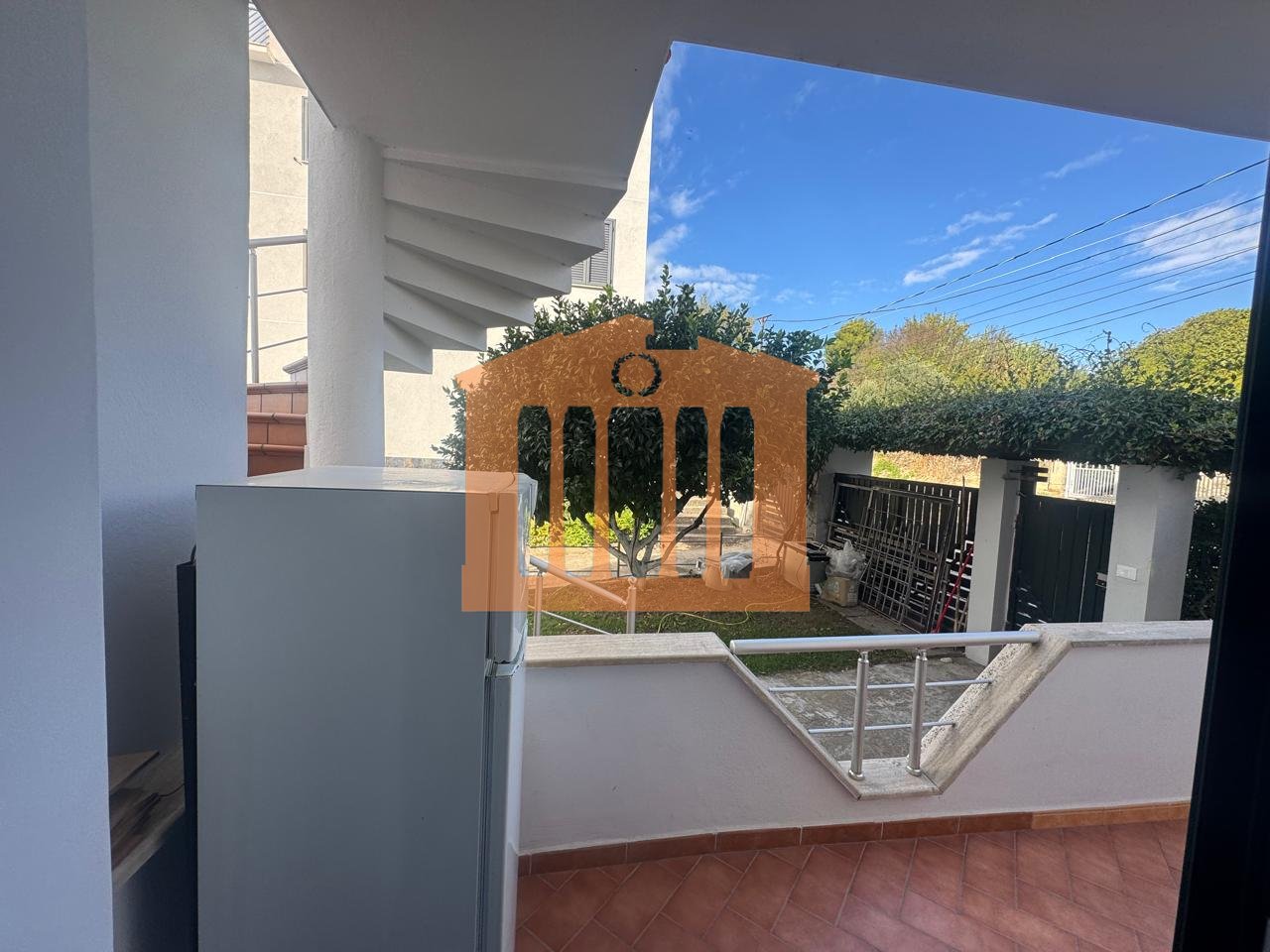 APARTAMENT 1+1 NE PLEPA DURRES, PER QIRA !