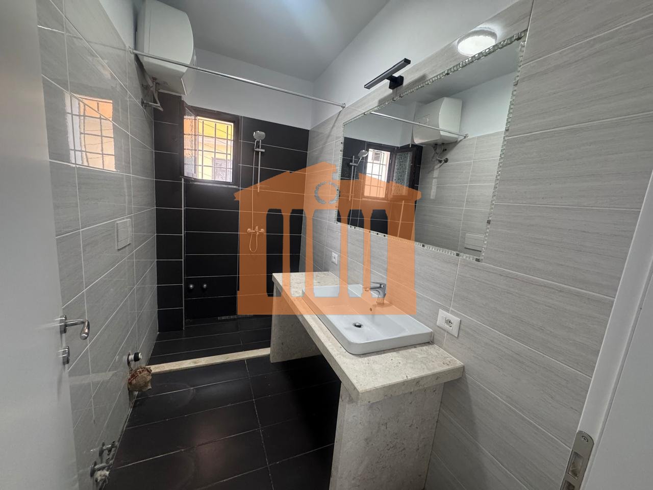 APARTAMENT 1+1 NE PLEPA DURRES, PER QIRA !