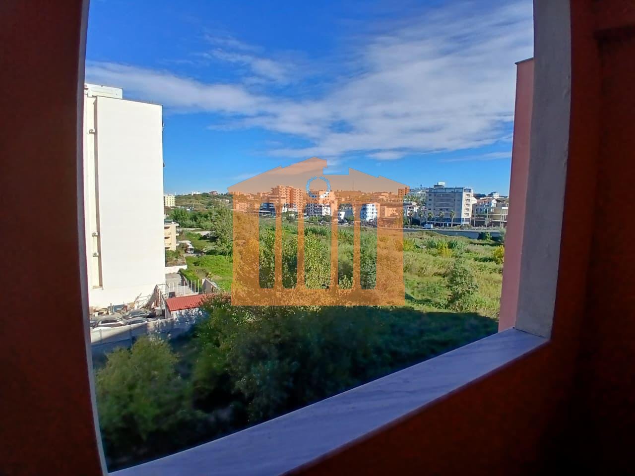 APARTAMENT  1+1 NE PLAZH PLEPA DURRES, PER QIRA!