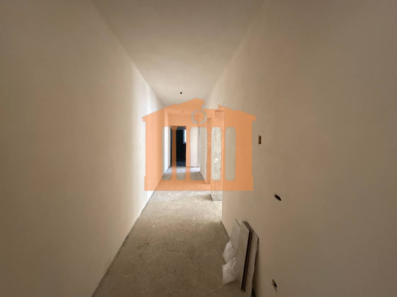 APPARTAMENTO 2+1 VICINO ALL'OSPEDALE A DURAZZO, IN VENDITA!