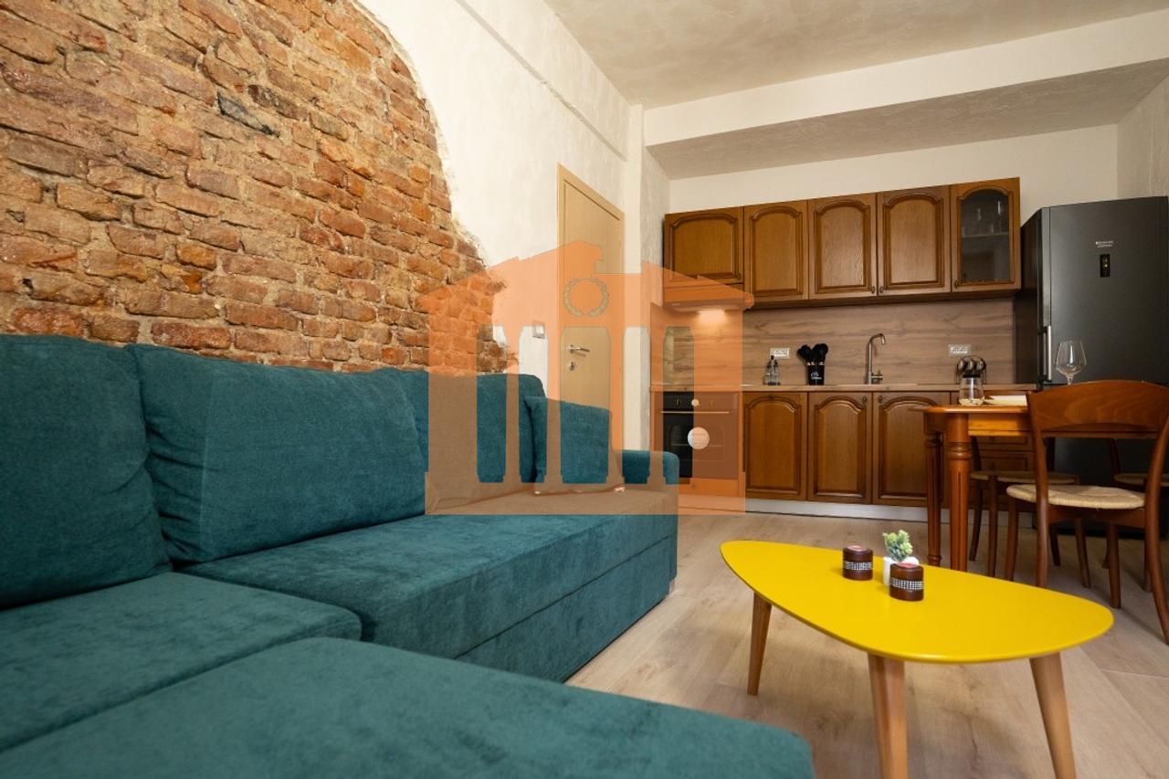 APPARTAMENTO 2+1 NEL CENTRO DI DURAZZO, IN AFFITTO!