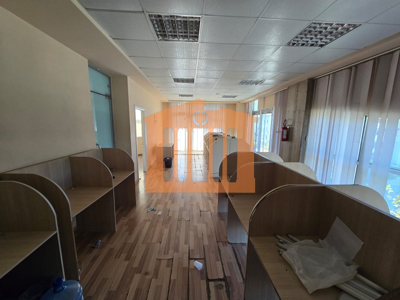 AMBIENT BIZNESI PRANE STADIUMIT PER QIRA !