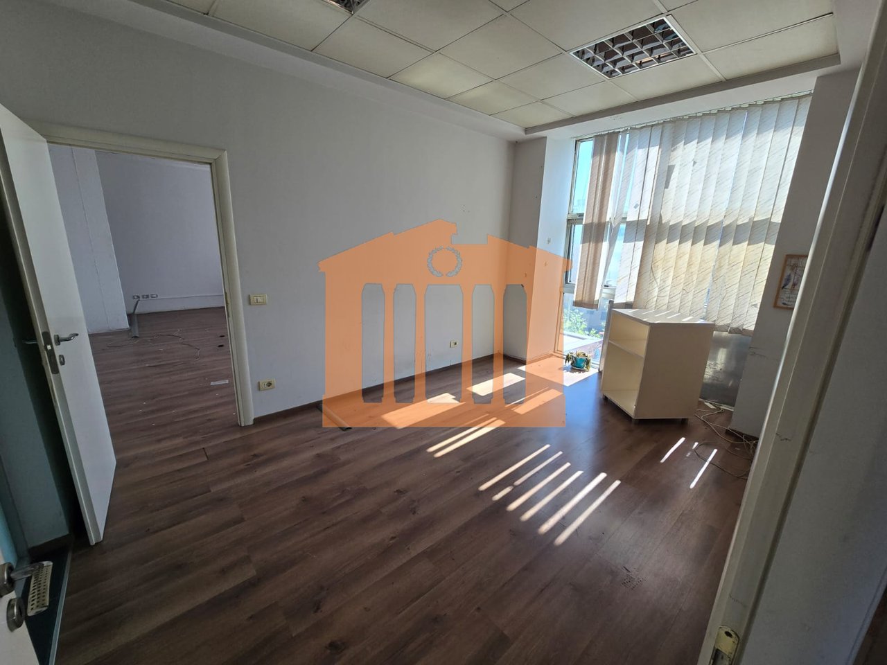 AMBIENT BIZNESI PRANE STADIUMIT PER QIRA !