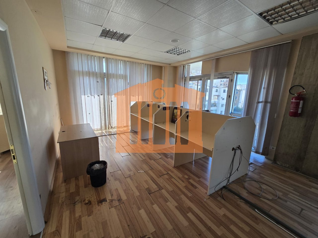 AMBIENT BIZNESI PRANE STADIUMIT PER QIRA !