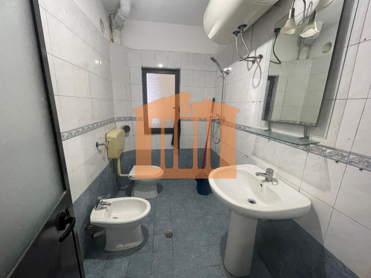 APARTAMENT 1+1 VALA PARK NE DURRES, PER QIRA !