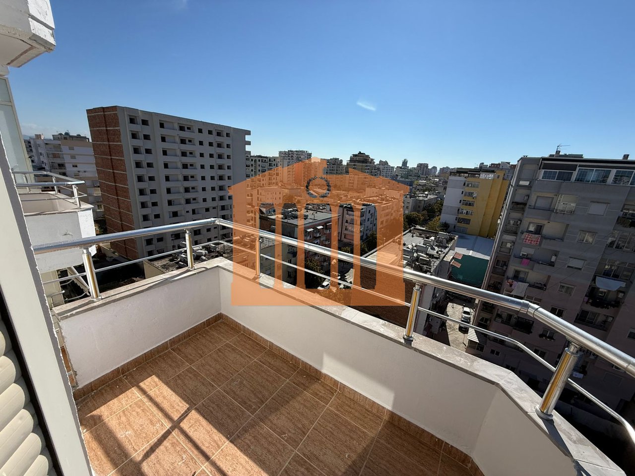 APARTMENT 2+1 NEAR THE POLICE IN DURRES, FOR SALE!
