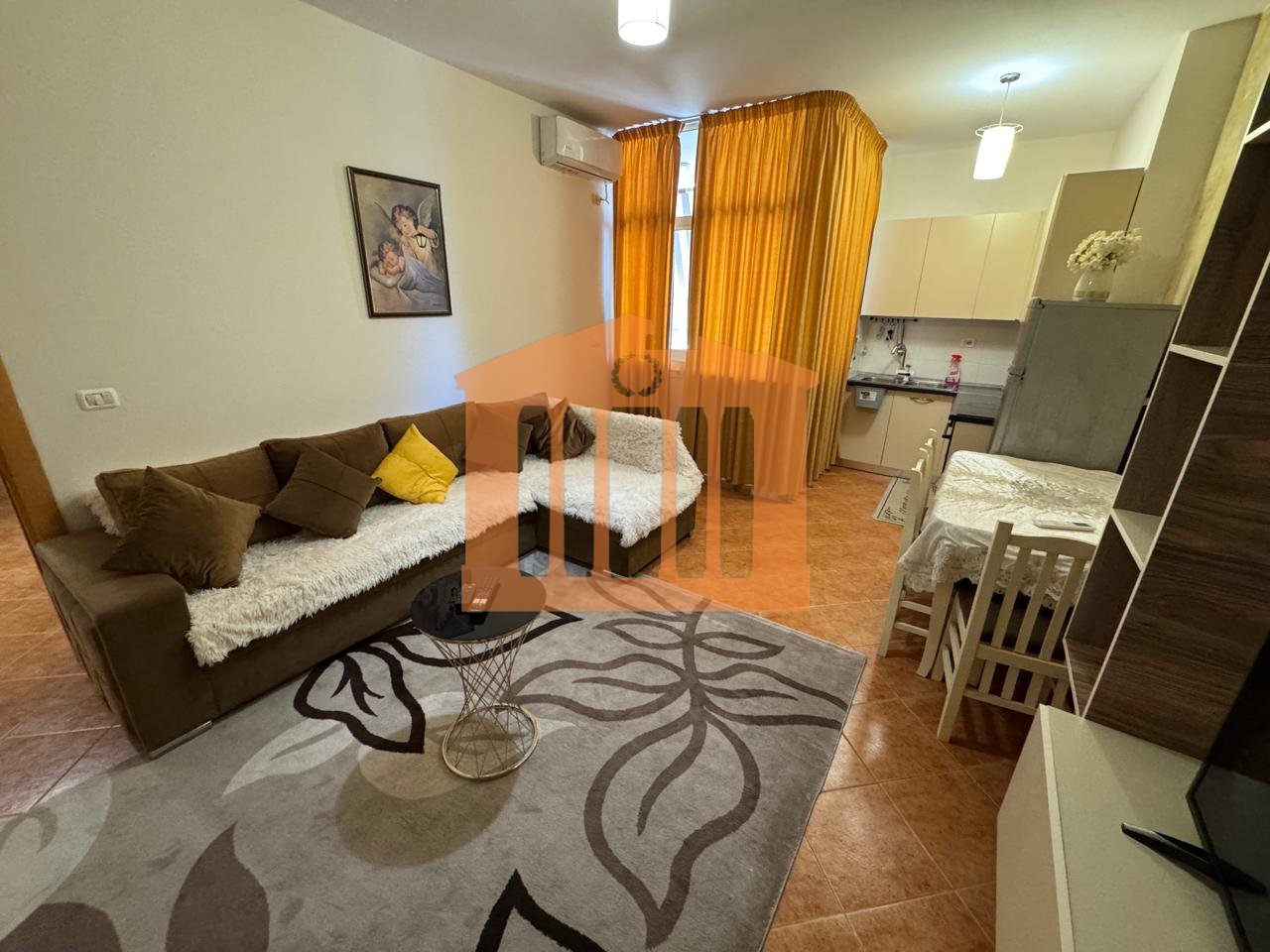 APARTMENT 1+1 IN THE CENTER, FOR RENT!