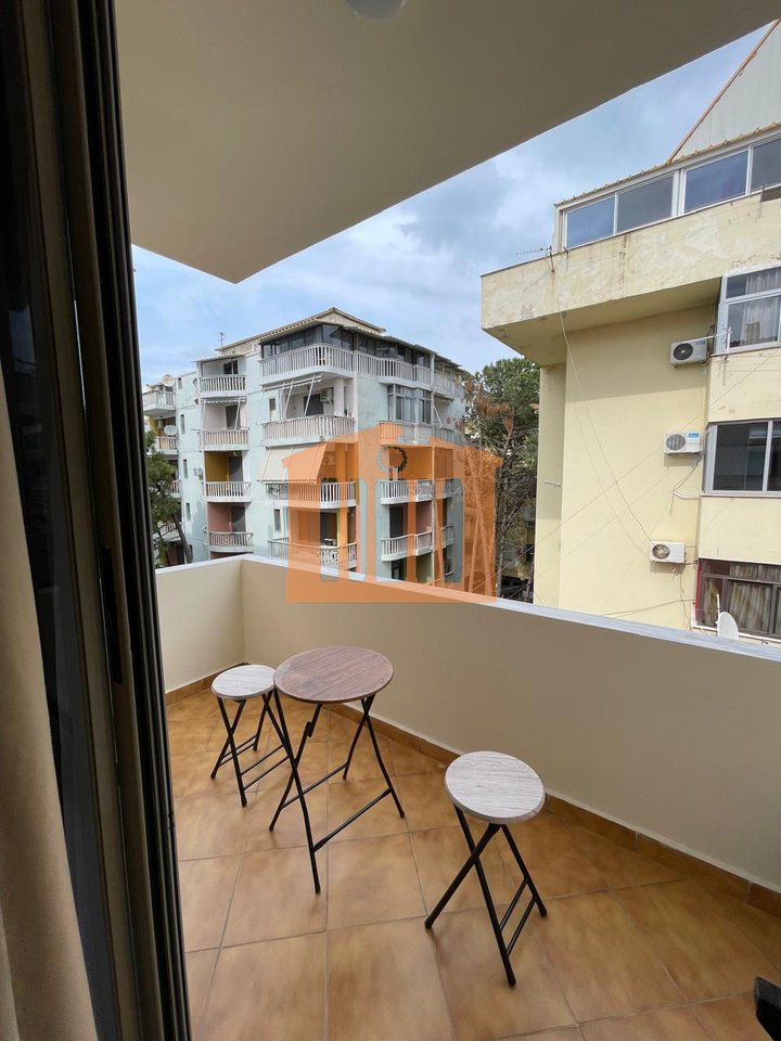 APARTAMENT 1+1  TE SHKEMBI I KAVAJES, PER  QIRA!