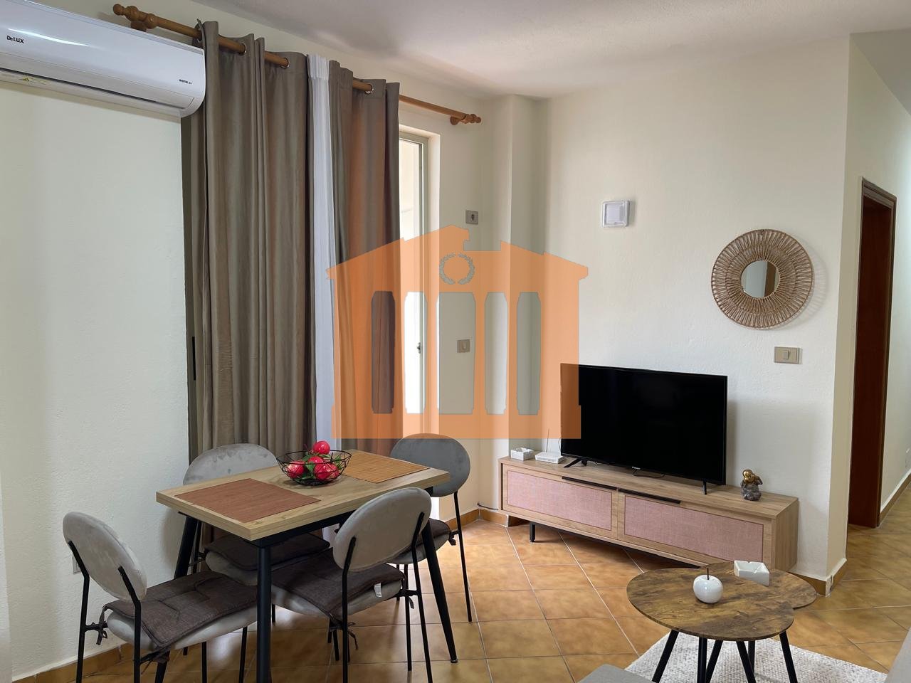 APARTAMENT 1+1  TE SHKEMBI I KAVAJES, PER  QIRA!