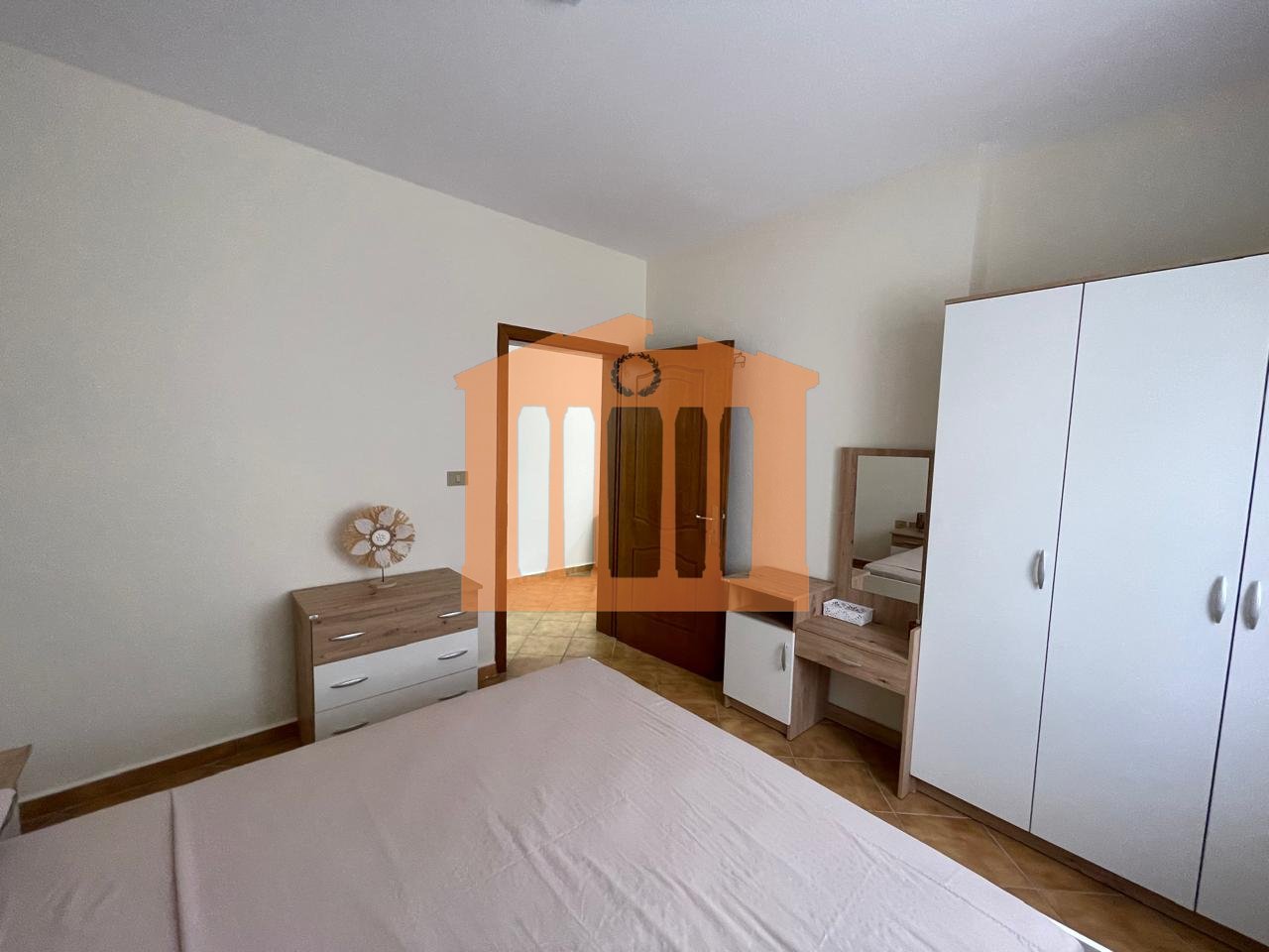 APARTAMENT 1+1  TE SHKEMBI I KAVAJES, PER  QIRA!