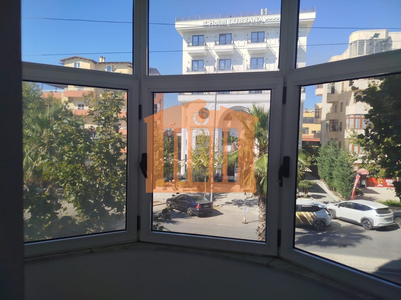 APPARTAMENTO 1+1 VICINO ALLA SPIAGGIA DI DURAZZO, IN VENDITA!