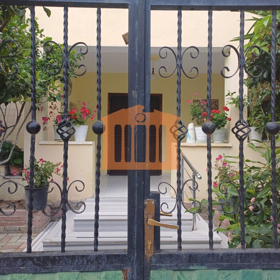 APARTMENT 2+1 IN NEIGHBORHOOD 18, DURRES FOR RENT!