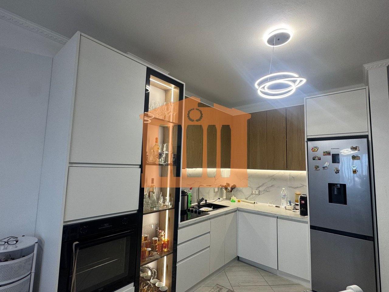 APARTAMENT 3+1+2 NE SHKOZET DURRES, PER SHITJE!